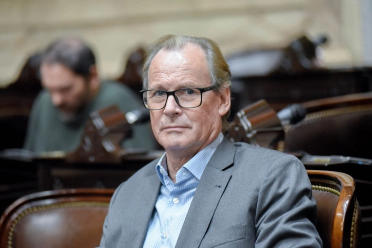 Bordet interpeló al Jefe de Gabinete sobre Salto Grande, peajes y otros temas claves para Entre Ríos