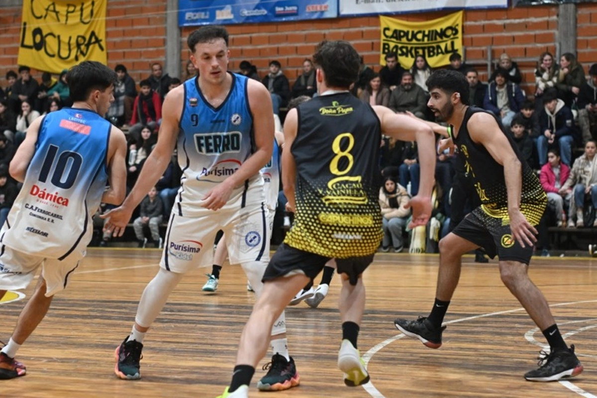 Capuchinos logro su primer triunfo de la temporada. Capuchinos logro su primer triunfo de la temporada.