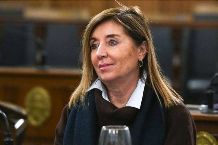 La senadora provincial Cielo Espejo se solidariz&oacute; con el intendente Azcu&eacute;