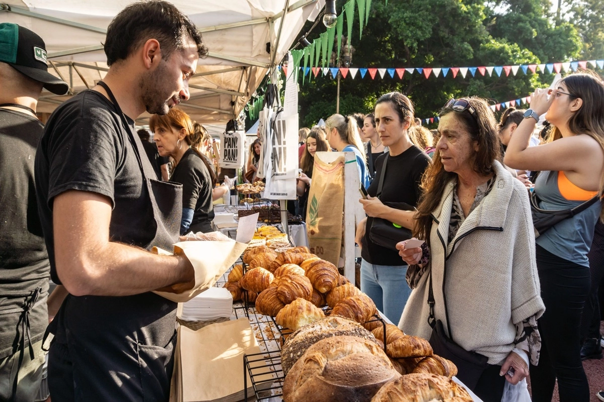 El postre ganador debe ser original e incluir al menos tres cítricos diferentes. El postre ganador debe ser original e incluir al menos tres cítricos diferentes.