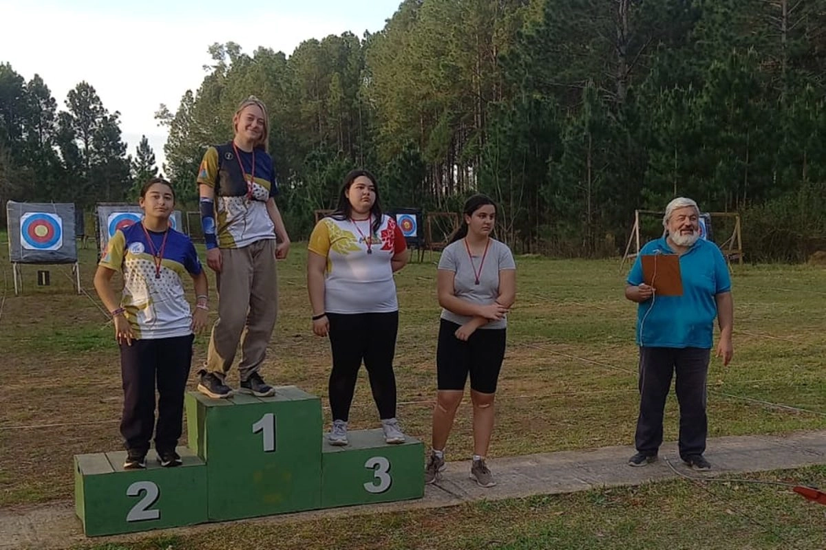 Dos arqueras de Concordia participaran de los Juegos Evita.