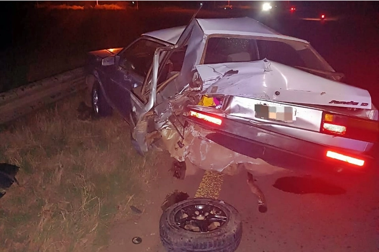 Fueron chocados por una camioneta que se dio a la fuga por la Ruta 14