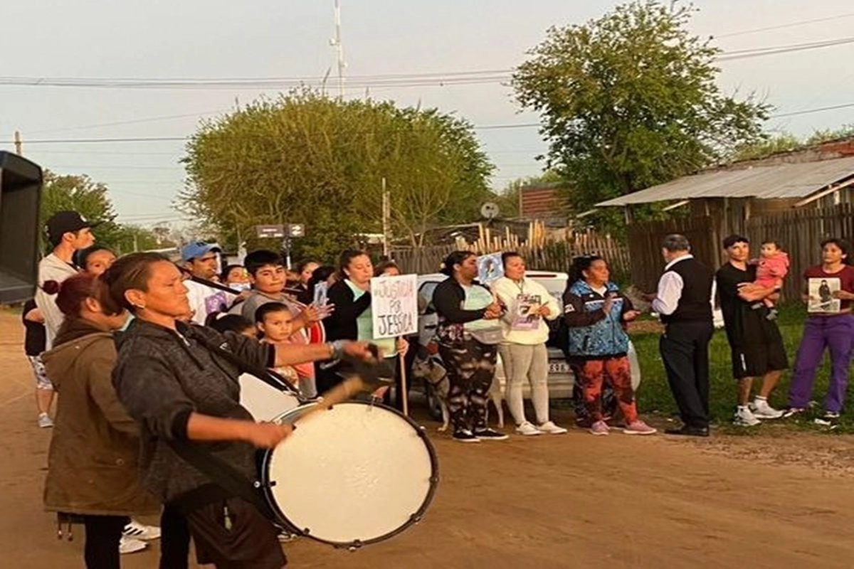 Este martes se realizo una marcha en Barrio Llamarada. Este martes se realizo una marcha en Barrio Llamarada.
