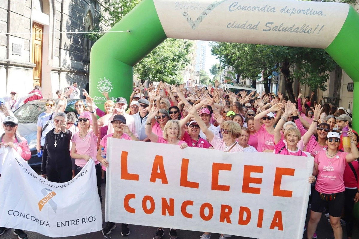 Actividades de LALCEC ante la prevención del Cáncer de Mama Actividades de LALCEC ante la prevención del Cáncer de Mama