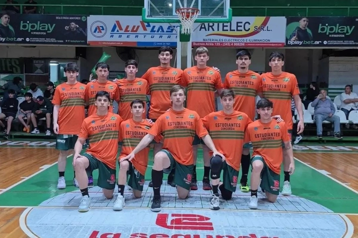 Estudiantes se quedo con el clásico ante Capuchinos. Estudiantes se quedo con el clásico ante Capuchinos.