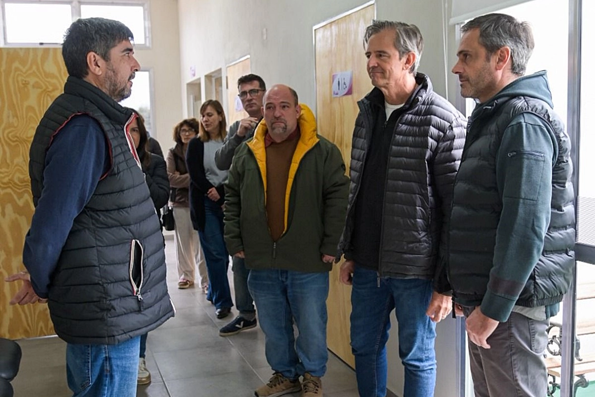 Fuertes, Bahl y Michel en la reciente visita al centro de la provincia. Fuertes, Bahl y Michel en la reciente visita al centro de la provincia.