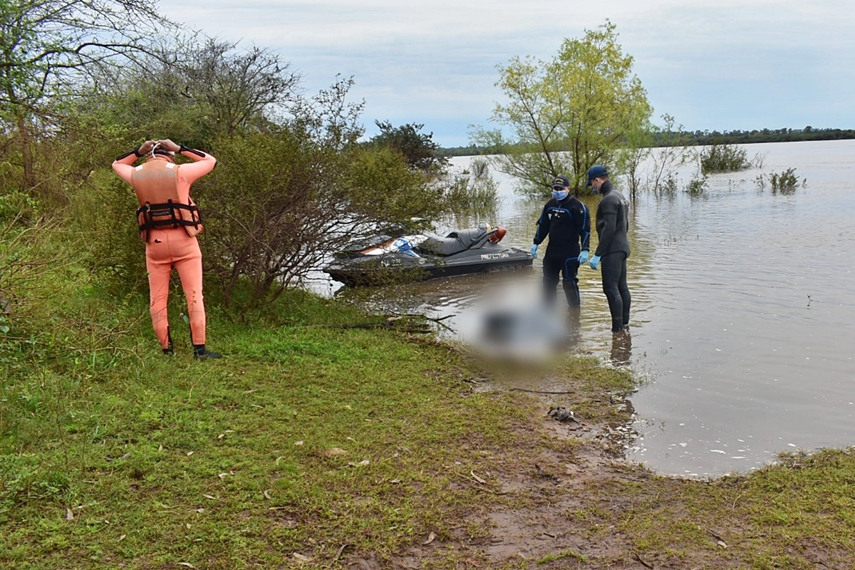 El cuerpo fue encontrado a 100 metros del muelle de Legerén El cuerpo fue encontrado a 100 metros del muelle de Legerén