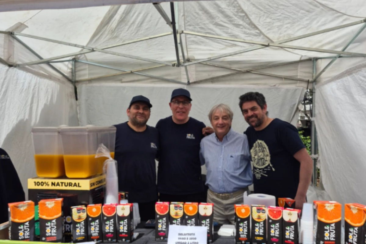 Sol y Fruta representó a la provincia de Entre Ríos. Sol y Fruta representó a la provincia de Entre Ríos.