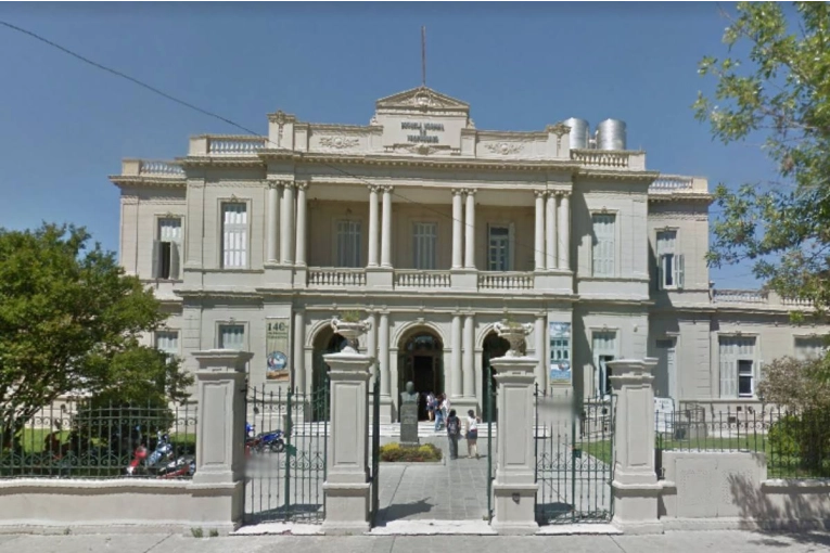 Un menor llevó un arma blanca a una escuela de la costa del río Uruguay