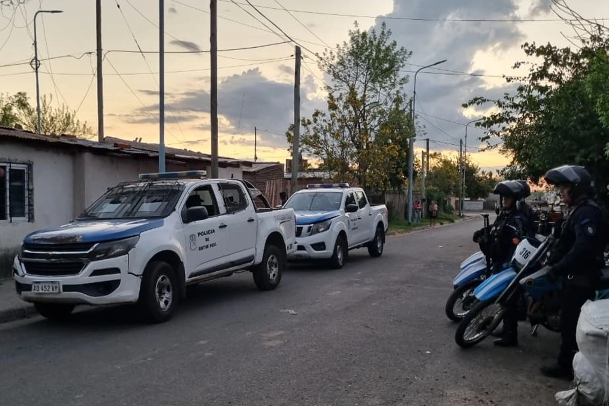 En el operativo también se secuestró un arma de fuego de fabricación casera. En el operativo también se secuestró un arma de fuego de fabricación casera.