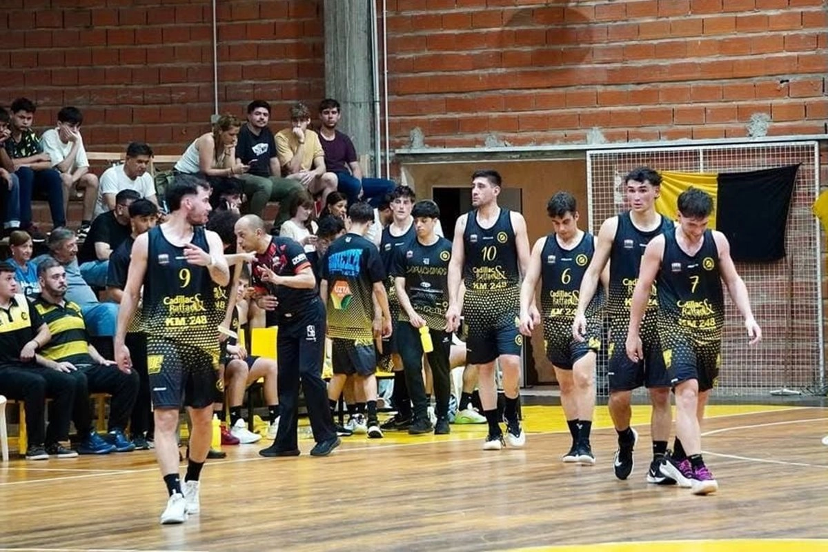 Capuchinos volvió a sonreír en la presente Liga Provincial. Capuchinos volvió a sonreír en la presente Liga Provincial.