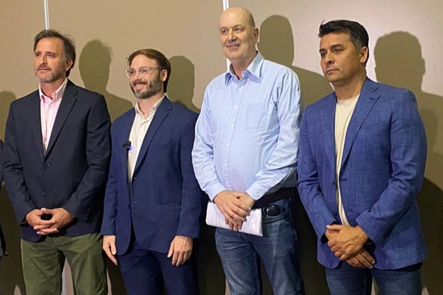 Benegas Lynch, Azué, Sturzenegger y Laumann.