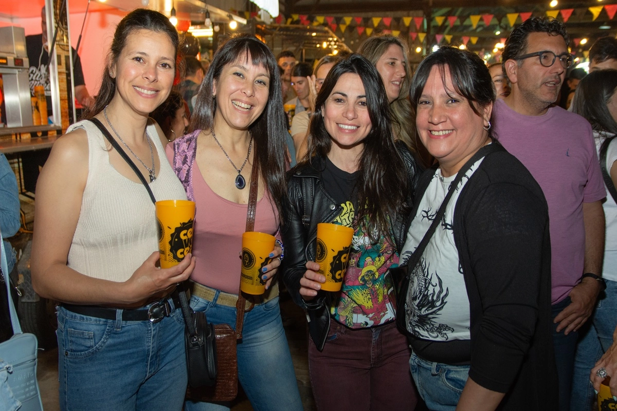 Un importante marco de público en las dos noches Un importante marco de público en las dos noches