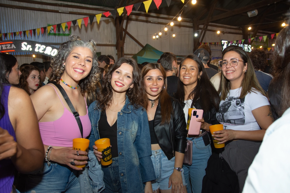 Un importante marco de público en las dos noches Un importante marco de público en las dos noches