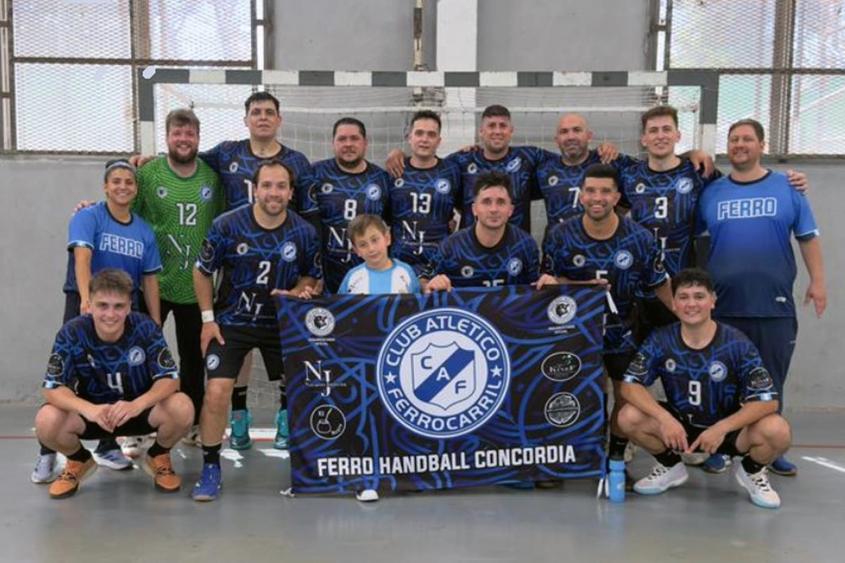 Ferro obtuvo el subcampeonato en el Regional de Handball. Ferro obtuvo el subcampeonato en el Regional de Handball.