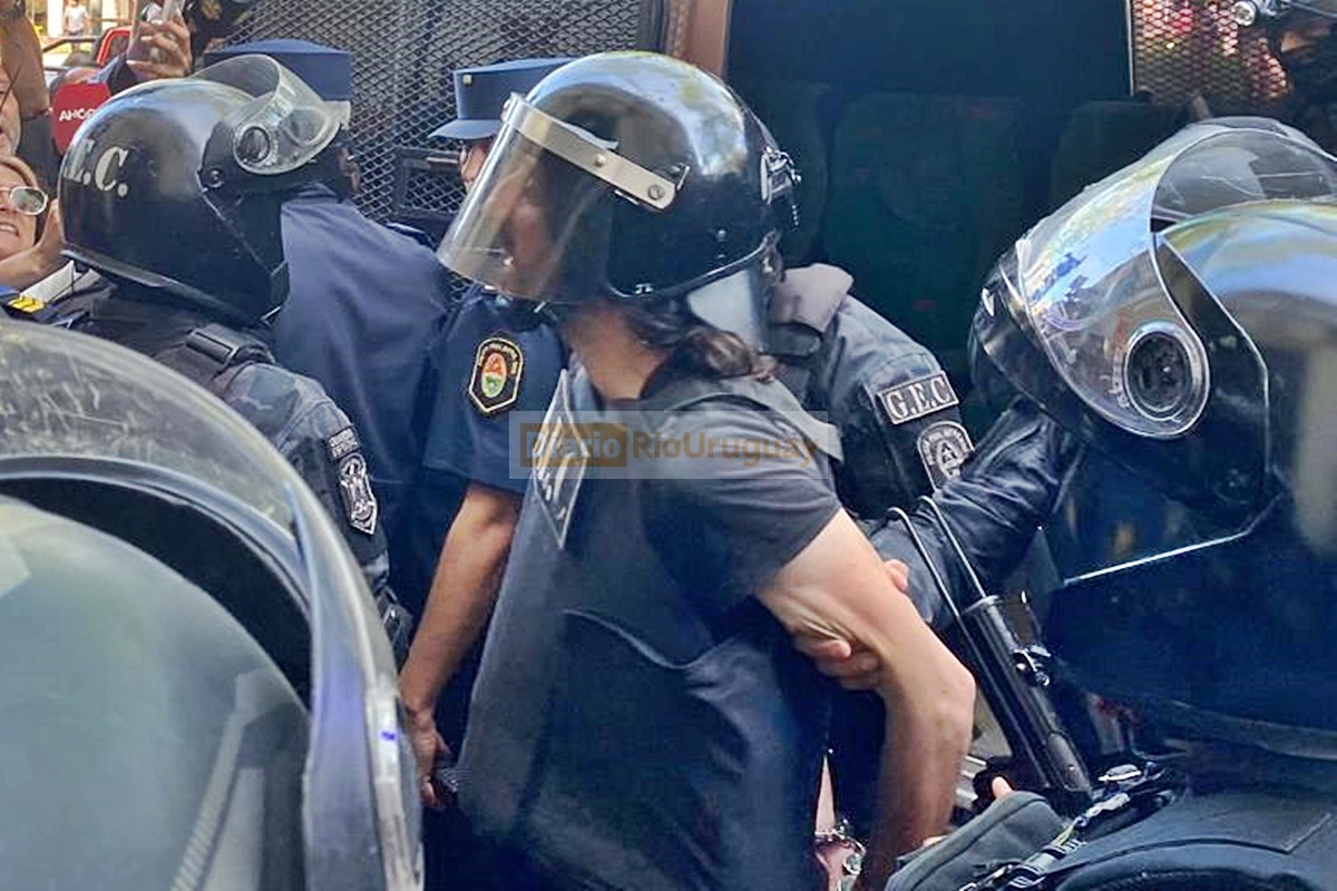 Laurta cuando llegaba este miércoles a Concordia Laurta cuando llegaba este miércoles a Concordia