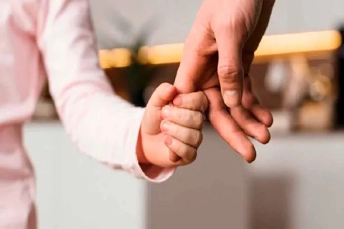 Faltan familias adoptantes para hermanos y niños con discapacidad. Faltan familias adoptantes para hermanos y niños con discapacidad.