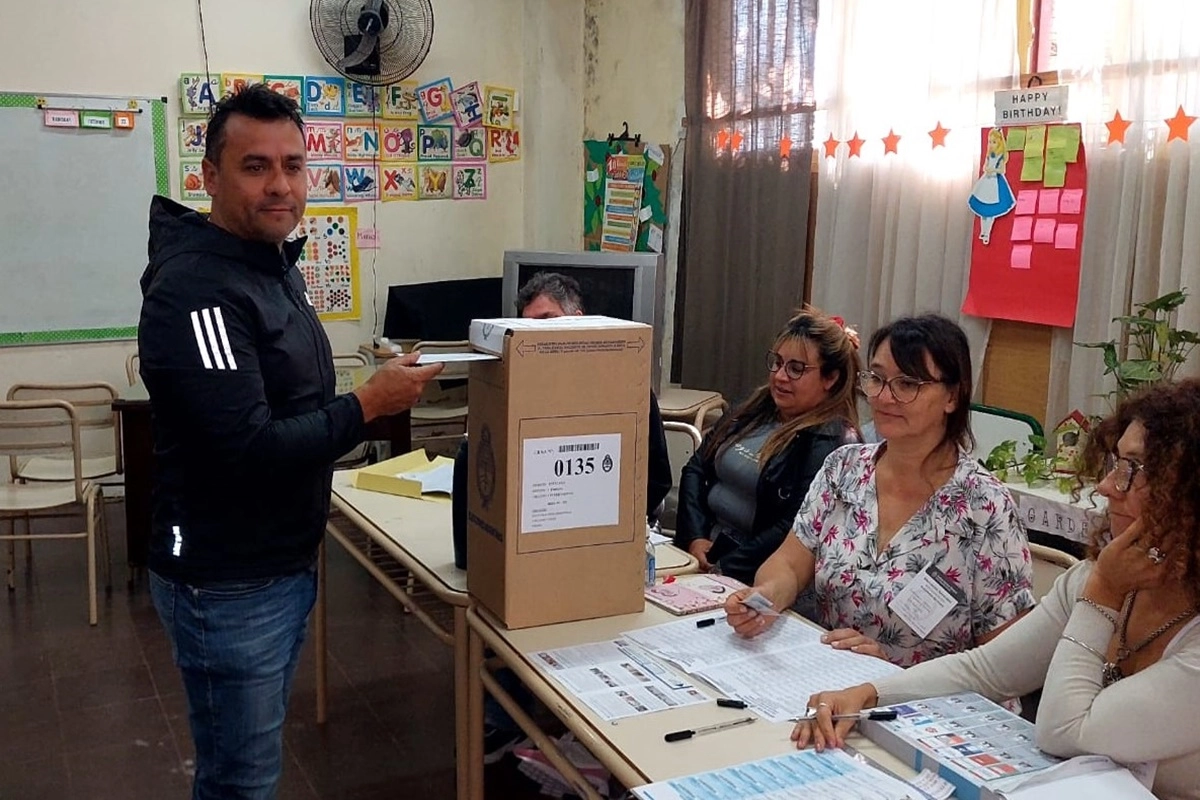 El candidato destacó además, la agilidad del proceso electoral con boleta única. El candidato destacó además, la agilidad del proceso electoral con boleta única.