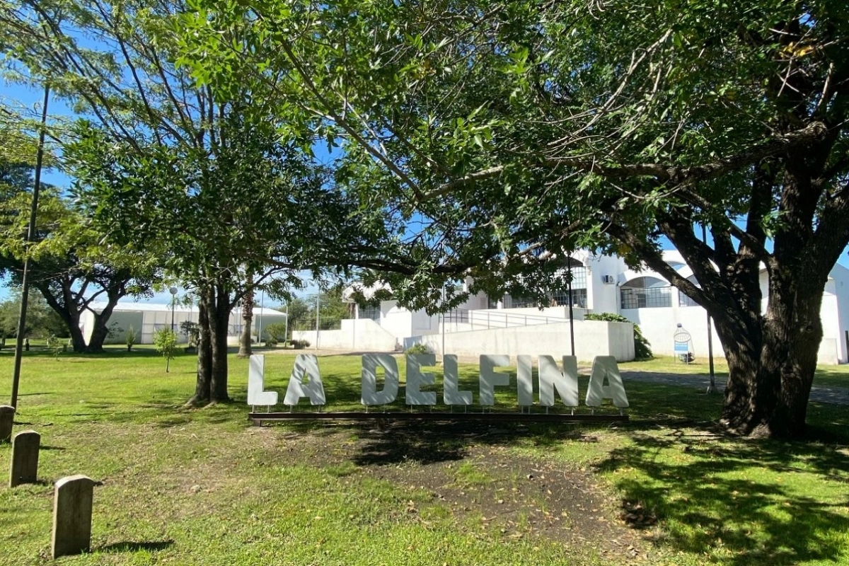 Centro de Interpretación del Patrimonio Natural “La Delfina”. Centro de Interpretación del Patrimonio Natural “La Delfina”.