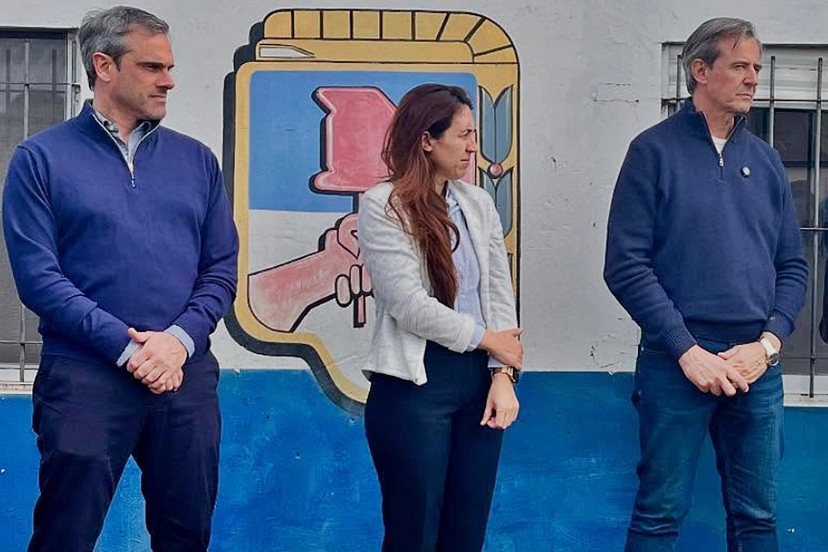 Los electos legisladores nacionales Michel, Marclay y Bahl