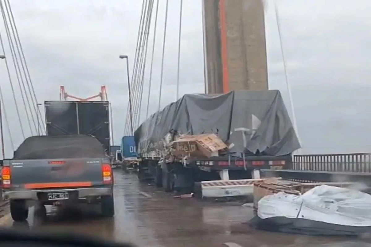 El impacto no dejó heridos de gravedad.