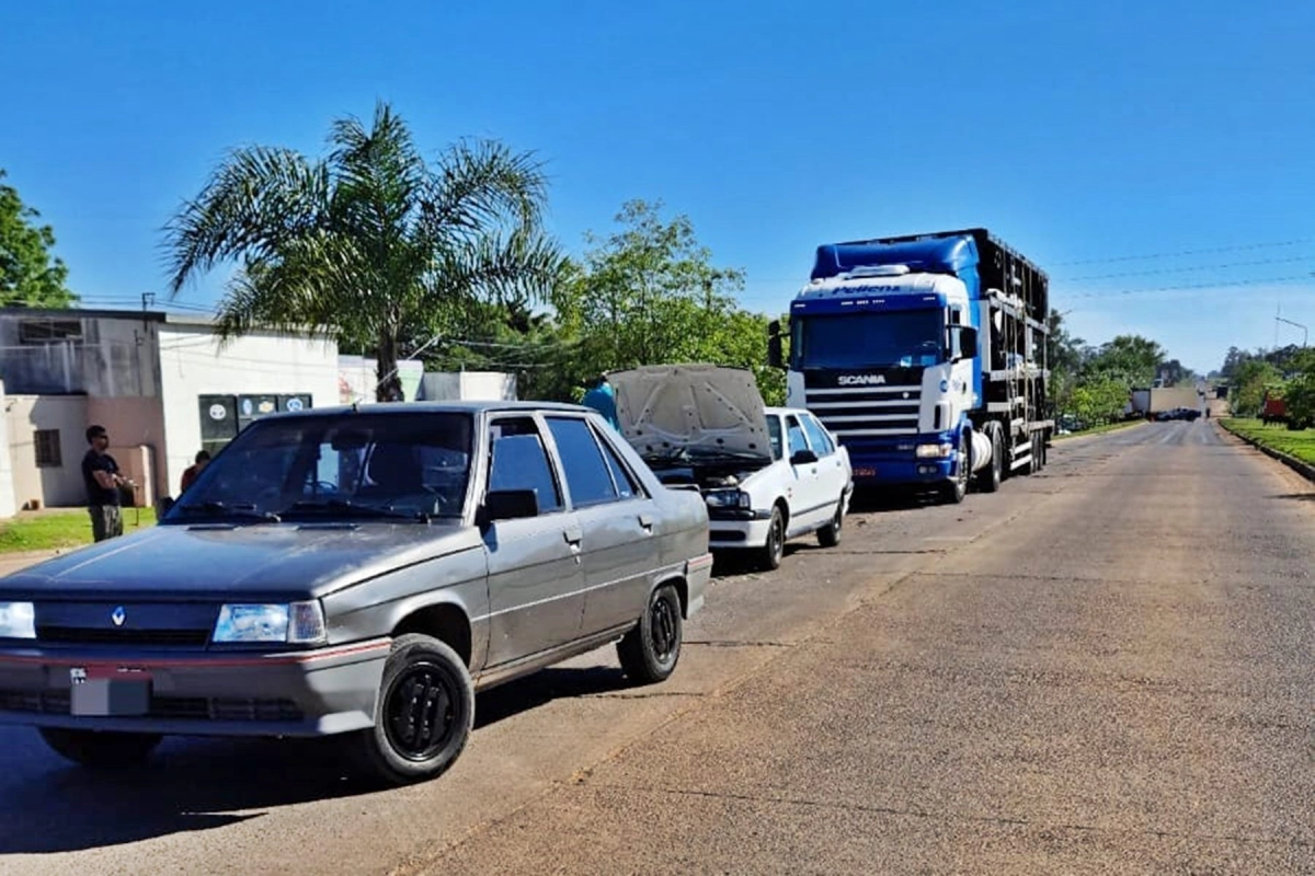 El choque múltiple ocurrió en San Salvador.