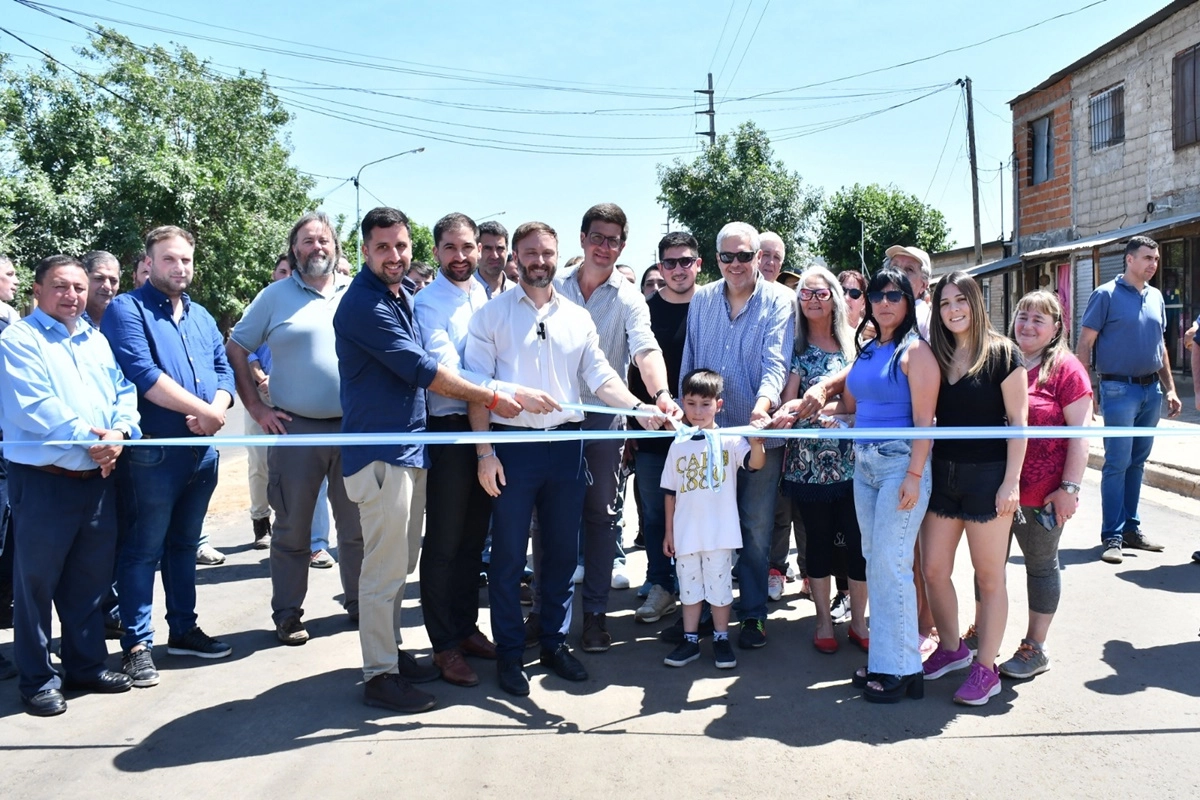 Anticipó que en 2026 se priorizarán obras pavimento, saneamiento y espacios públicos.