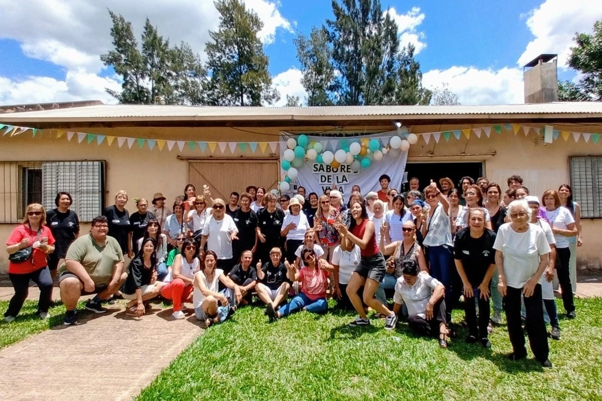 Se destacó la importancia de fortalecer espacios para las personas mayores.
