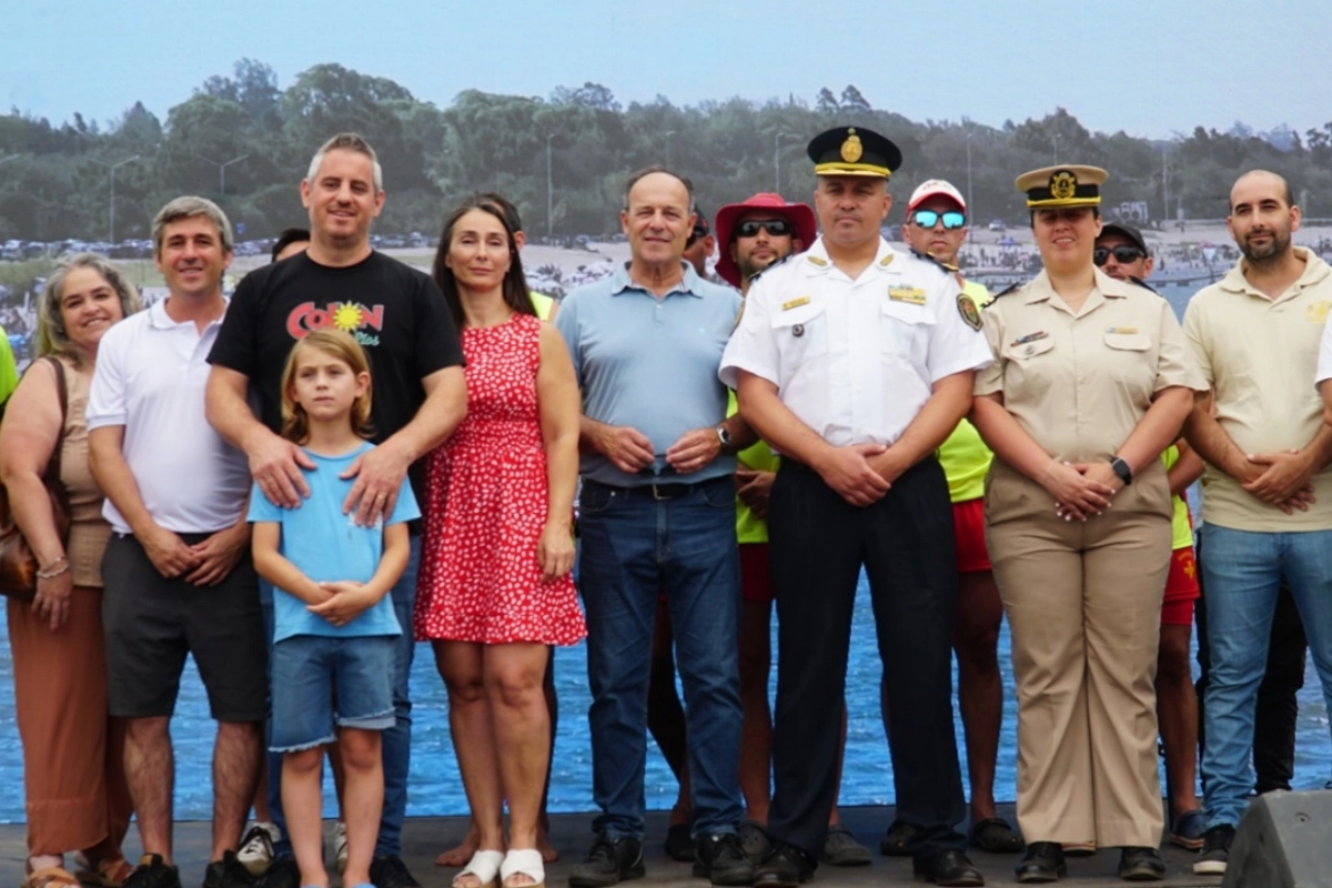 Walser en la apertura de playas de la ciudad de Colón.