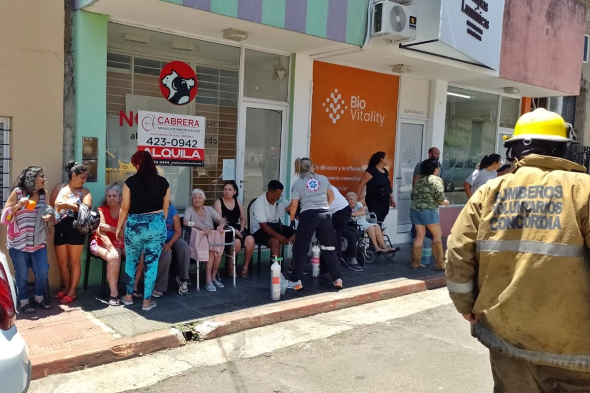 Once adultos mayores debieron ser evacuados.