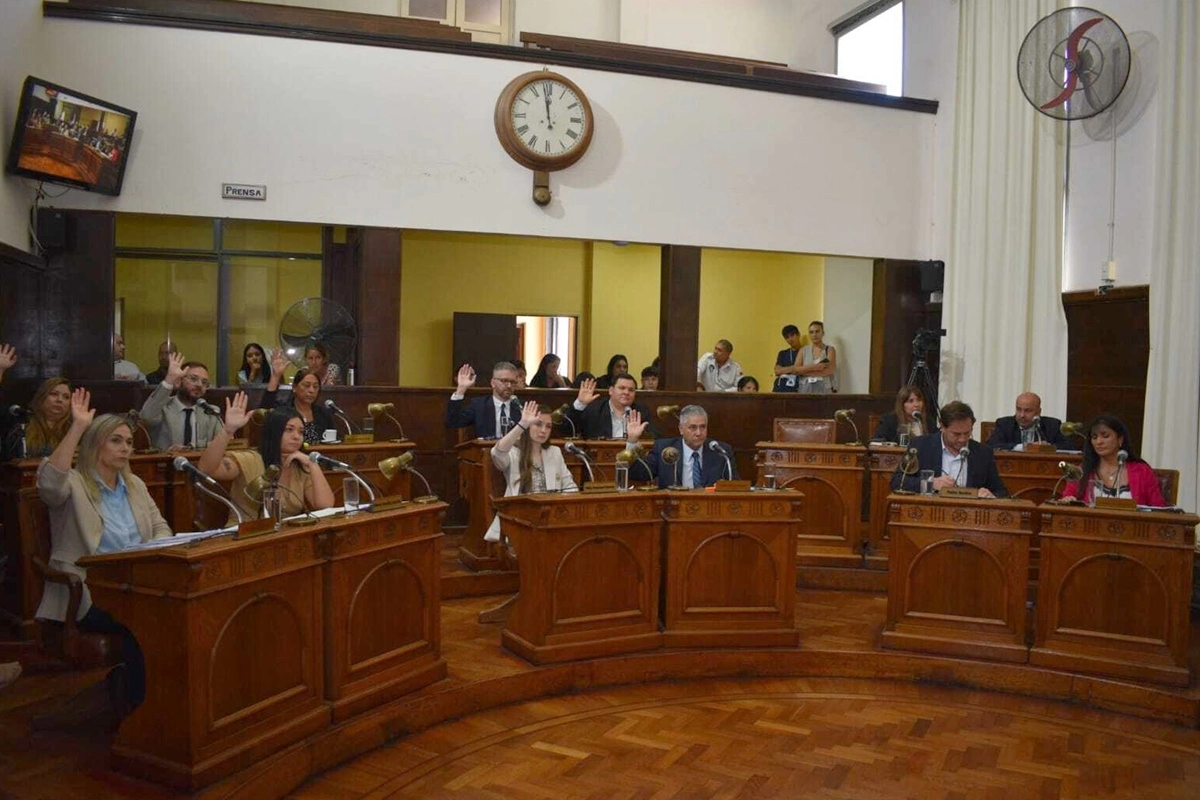 También se aprobó el nuevo Estacionamiento Medido, entre otras ordenanzas.