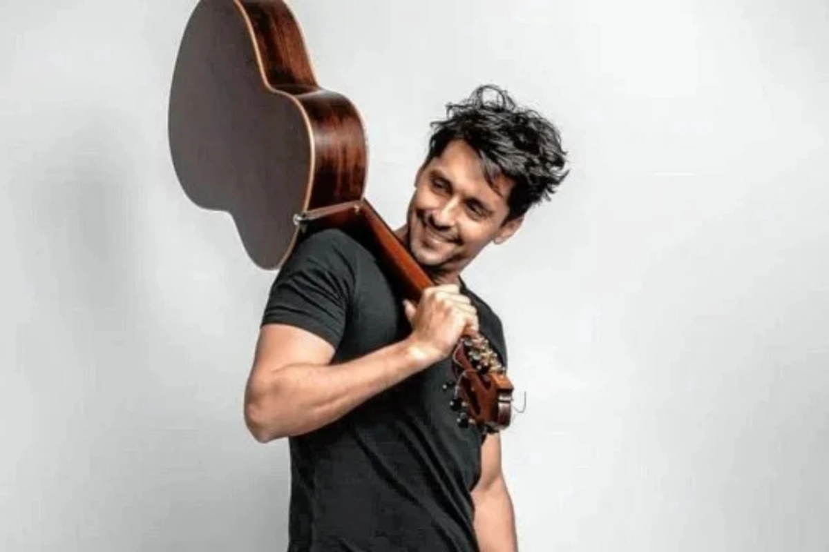 Adri&aacute;n Lemes competir&aacute; por un reconocimiento en el Cosqu&iacute;n 2026.