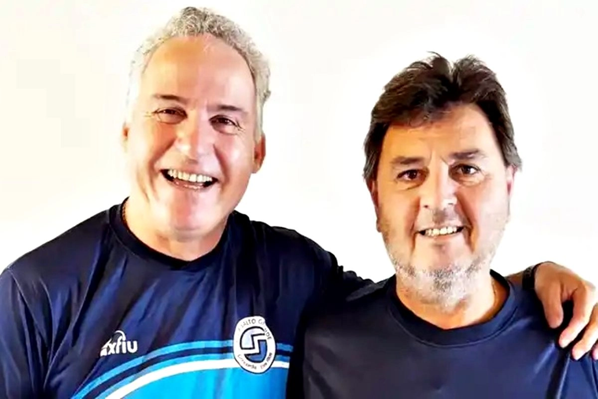 La dupla que logr&oacute; el ascenso en 2025 se reafirma para la Divisional A.