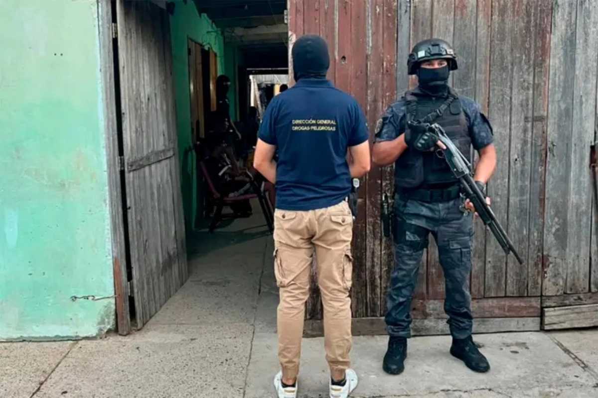 El operativo termin&oacute; con el principal sospechoso detenido.