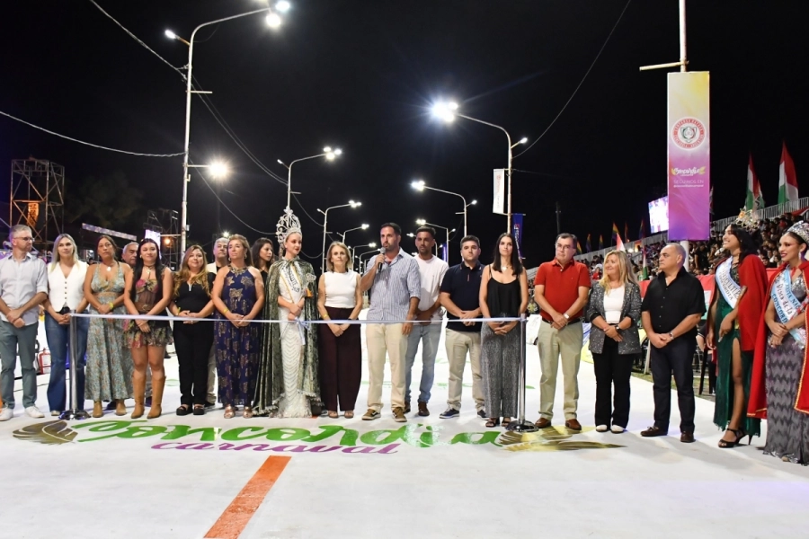 Con el corte de cinta se inaugur&oacute; el Carnaval de Concordia