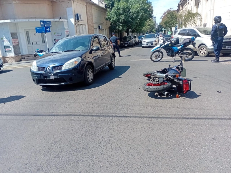 El motociclista debi&oacute; ser trasladado al Masvernat.