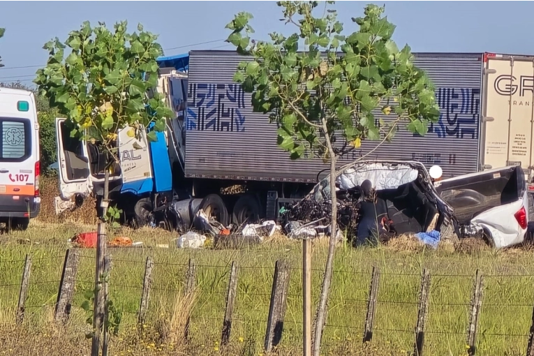 Otro choque fatal con tres personas muertas en la Ruta Nacional 18