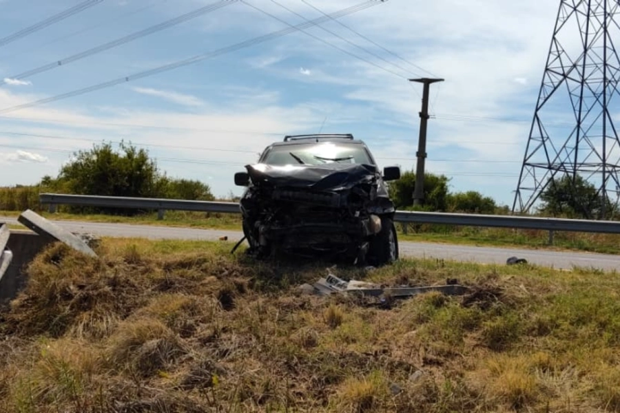 En el veh&iacute;culo se trasladaba una mujer y su nieto.
