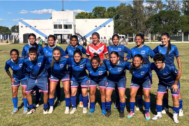 Santa María ganó como local y esta a un paso de las semis de Copa Entre Ríos Femenina
