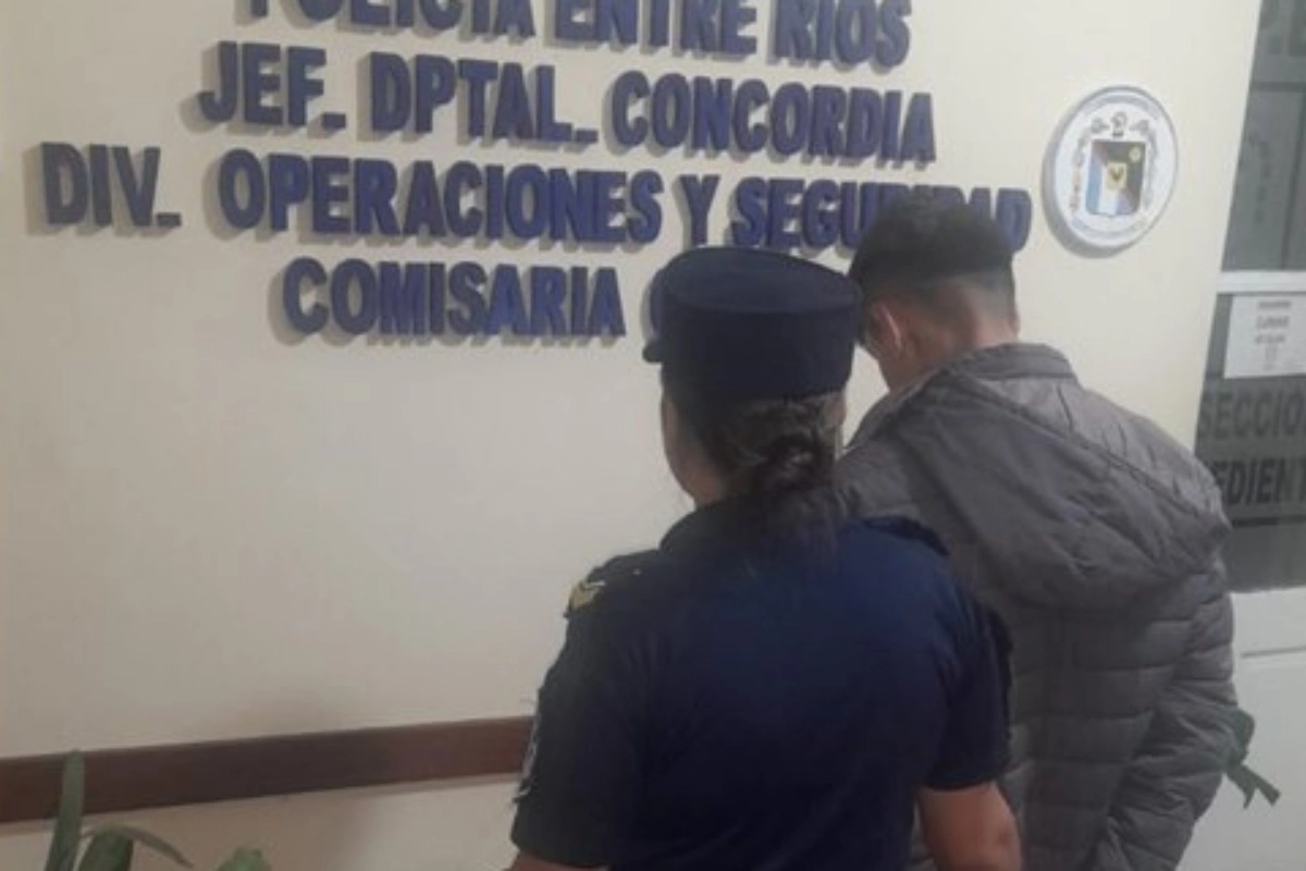 Fue detenido tras agredir a su madre.