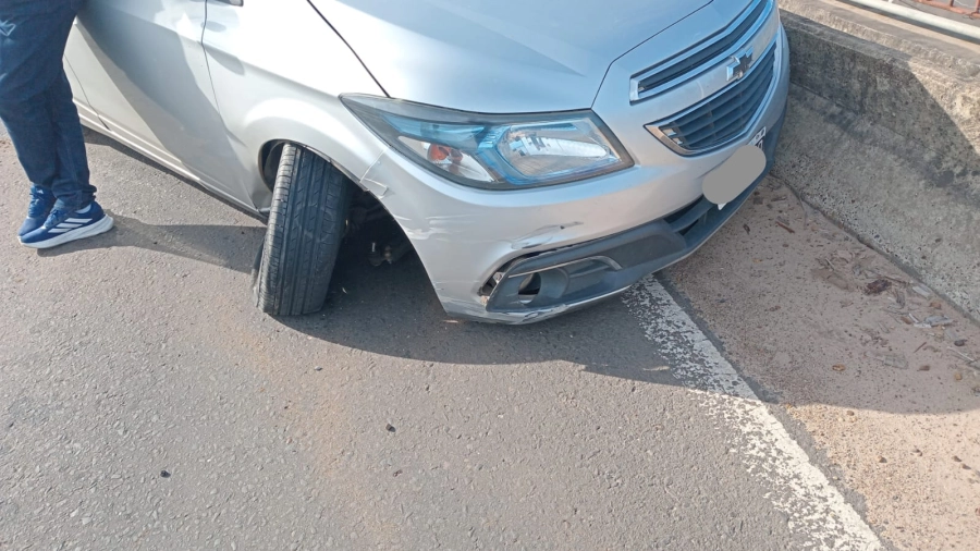 El impacto provoc&oacute; da&ntilde;os en el rodado.