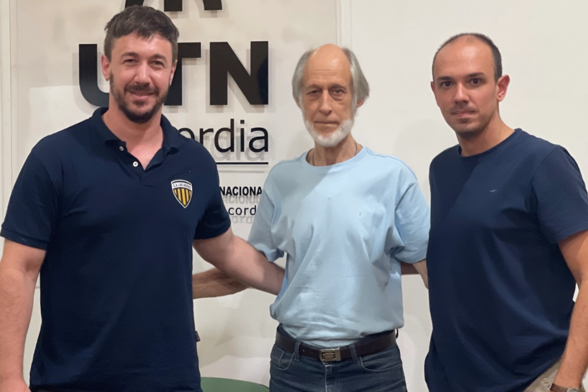 Firma de convenio entre Las Heras y la UTN.