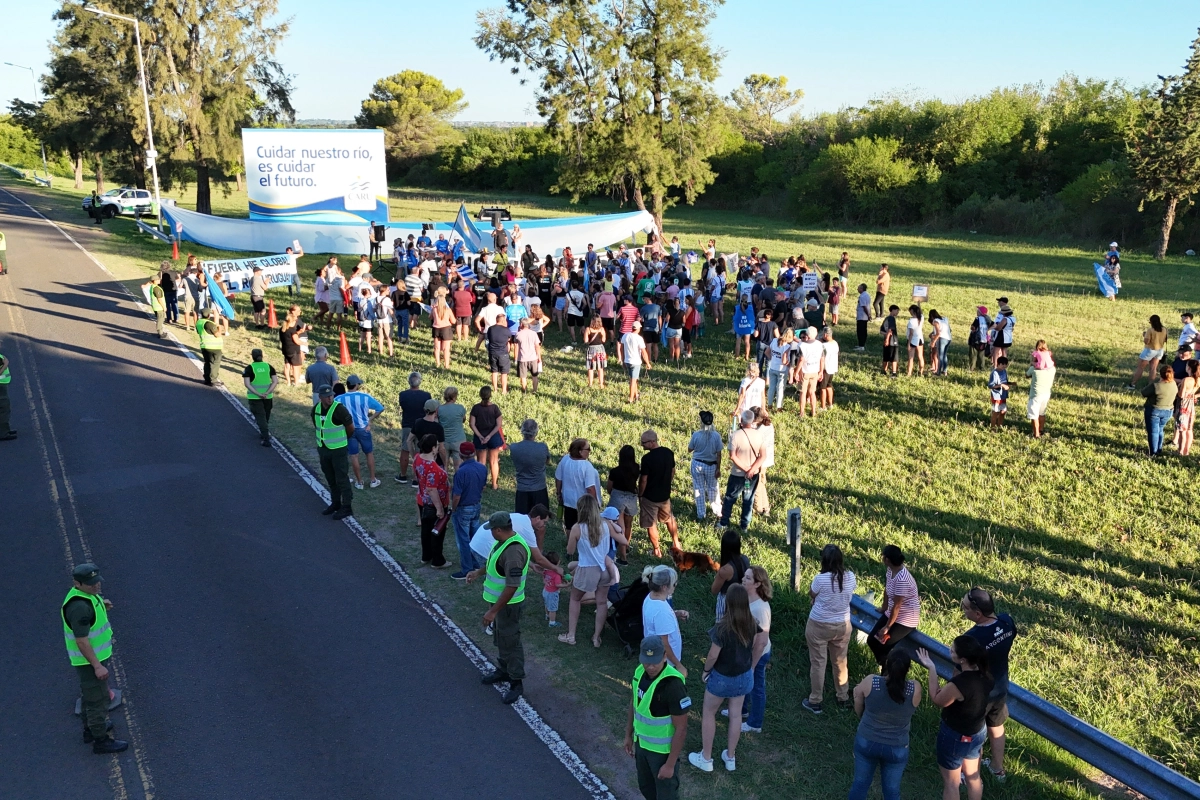 La marcha se realiz&oacute; con la consigna &ldquo;No est&aacute; todo cocinado&rdquo;