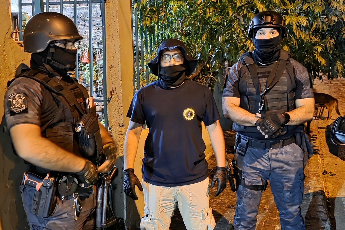 El operativo se concret&oacute; en la noche de este s&aacute;bado.