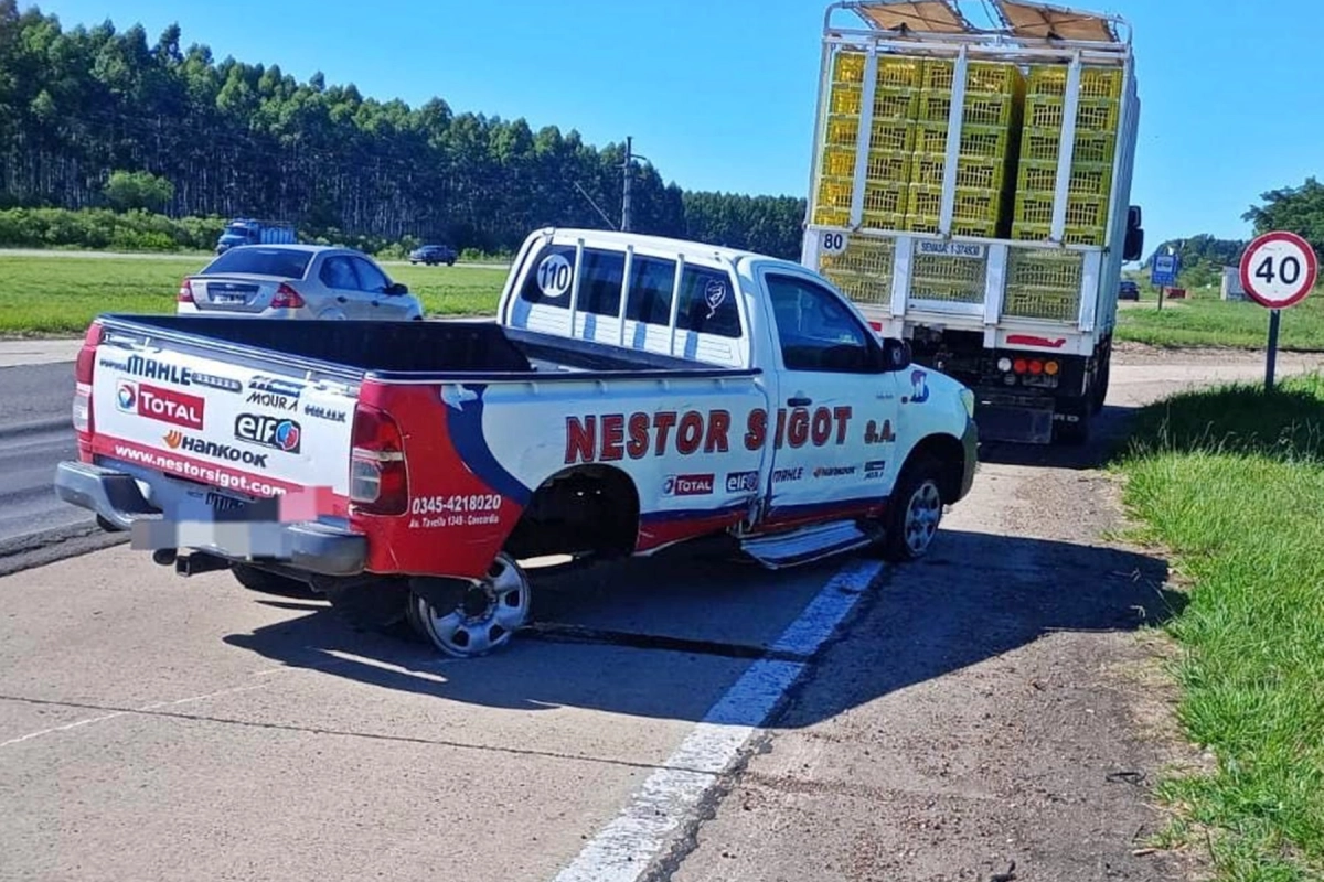 Ambos rodados circulaban en el mismo sentido.