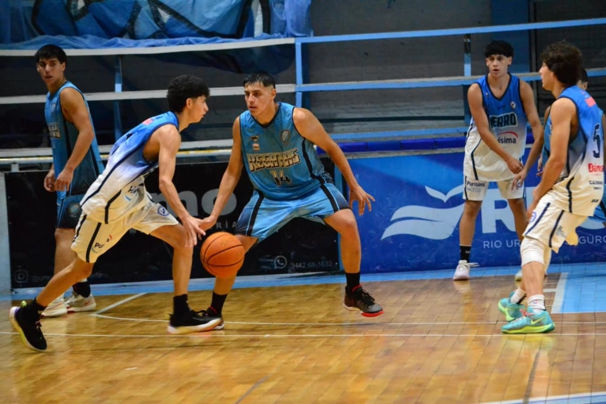 Ferrocarril perdi&oacute; ante Regatas Uruguay en la fecha 1