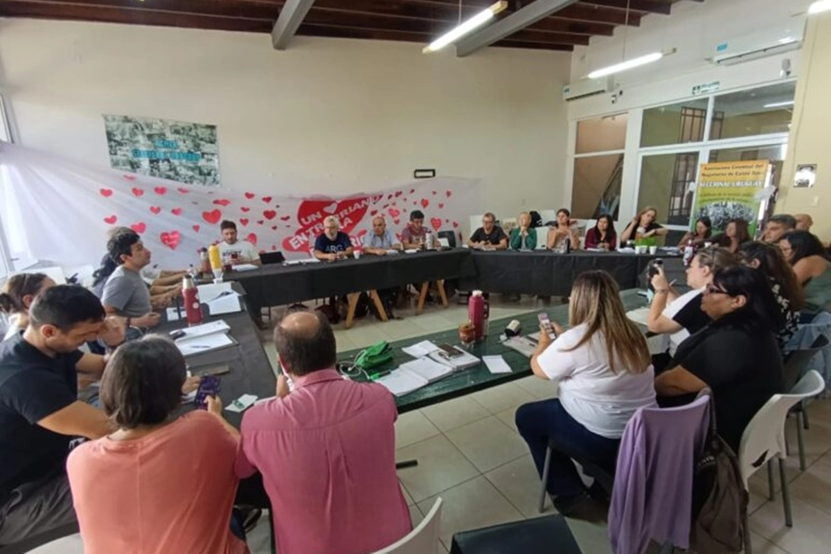 Adem&aacute;s el Plenario del gremio se manifest&oacute; contra del ajuste en el sistema educativo provincial.