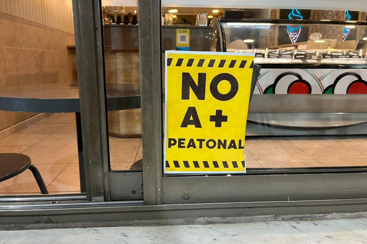 Comerciantes se oponen a extender la Peatonal.