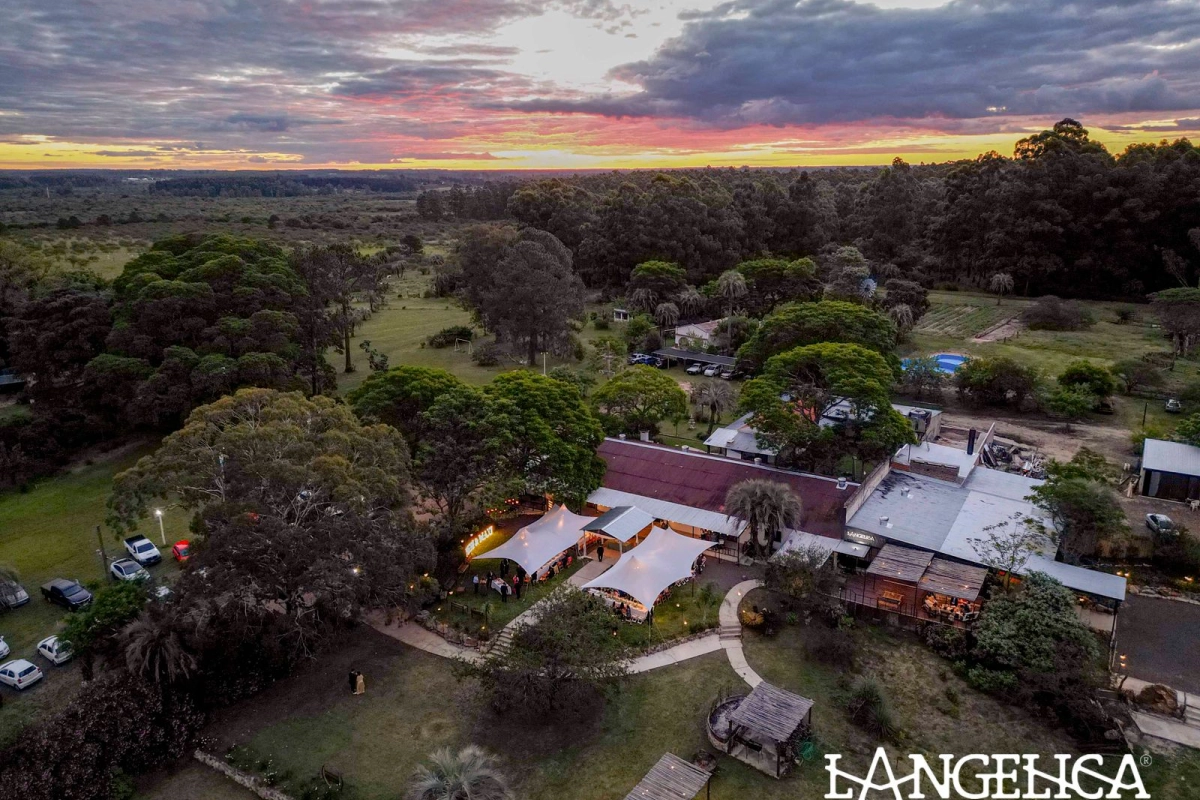 La Ang&eacute;lica se prepara para recibir la Semana Santa.