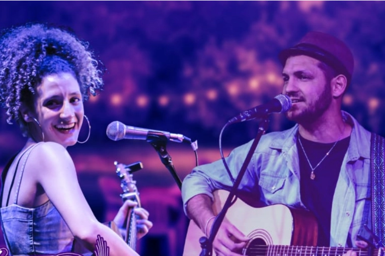 Noche acústica en Pal Río con Agu Leicker y Alín Demirdjian